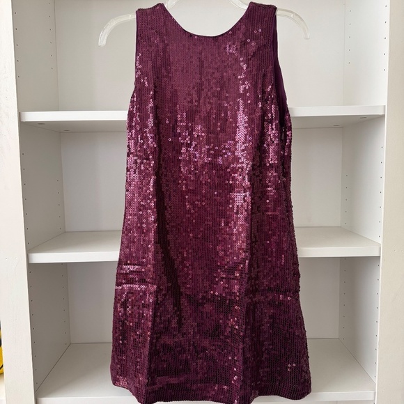 ALICE AND OLIVIA Kamryn Two Way Purple Cascading Cowl Back Sequin Dress - Picture 7 of 10